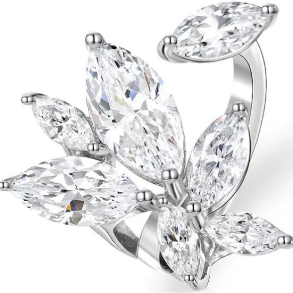 Anna Zuckerman White Crystalline Wrap Ring